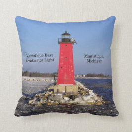 Manistique East Breakwater Light square almohada