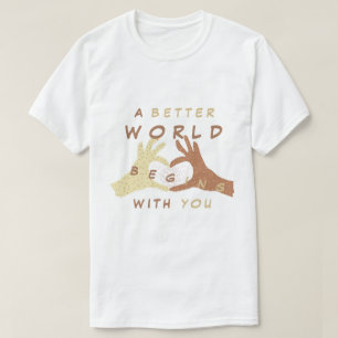 Manos de amistad con camisetas de texto - Por un m