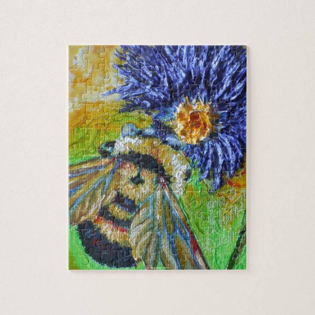 Manosee la abeja y el rompecabezas azul del aster (Vertical)