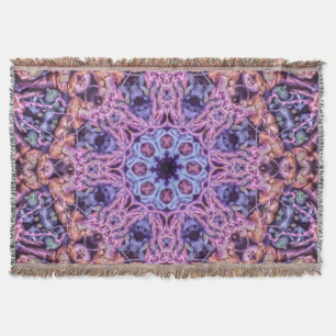 Manta Alien Kaleidoscopic Mandala morado intrincado