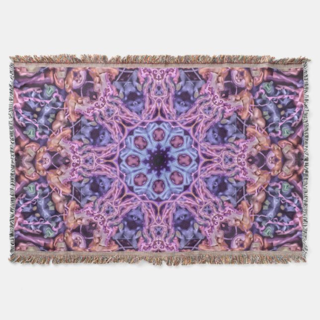 Manta Alien Kaleidoscopic Mandala morado intrincado (Anverso)
