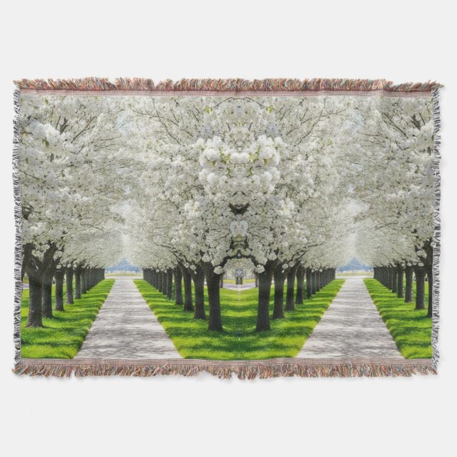 Manta "Bloom Trail Dreams - Tranquil Pathway" (Anverso)