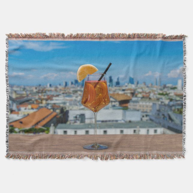Manta Cóctel Spritz en una mesa con vistas a Milán (Anverso)
