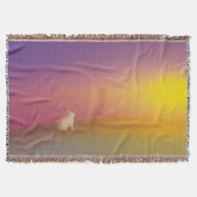 Manta Conejo conejo blanco lindo en la colina de Grassy  (Anverso)