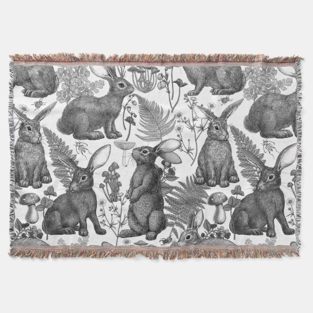 Manta Conejos y flora de bosques2 Throw Blanket (Anverso)