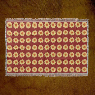 Manta Dalia Amarilla Patrón Floral sobre Rojo Ladrillo
