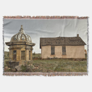 Manta de lanzamiento de paisaje abandonado