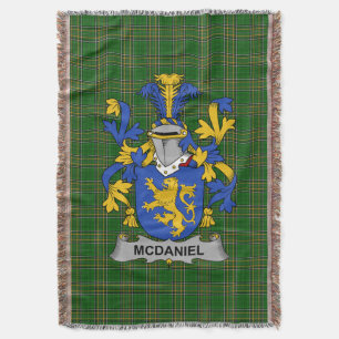 Manta El irlandés McDaniel o Daniel Coat of Arms Family
