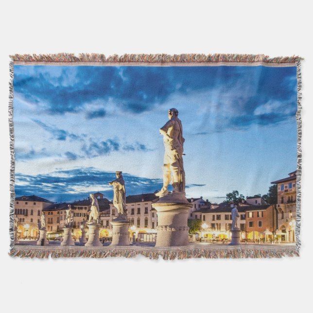 Manta Fila de estatuas iluminadas en Padova (Anverso)