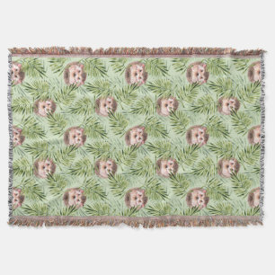 Manta Hedgehog y hojas verdes