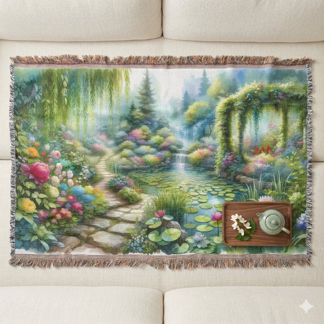 Manta Jardín de la Cascada Encantada Estanque de Lirios (Enchanted Waterfall Garden Lily Pond Throw Blanket On Floor)