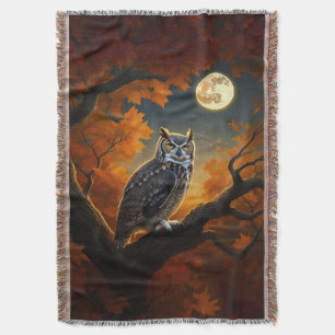 Manta Lechuza Cuerno en otoño