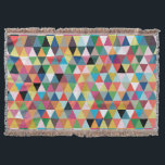 Manta Matrícula geométrica colorida<br><div class="desc">Envía a tu hijo interno con esta colorida manta de trenzas con motivos geométricos. El diseño recuerda a mirar una caja de lápices de colores, ¡el gran tipo con el afilador en la espalda! ¡Es como un sueño hecho realidad porque no hay una punta rota en el montón! Este diseño...</div>