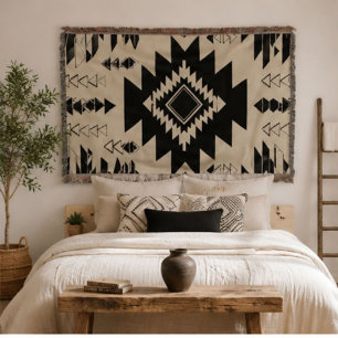 Manta Minimalist Black and Cream Southwestern Geometric