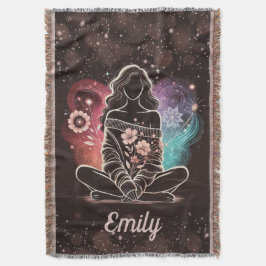 Manta Mujer serena en un sueño floral cósmico