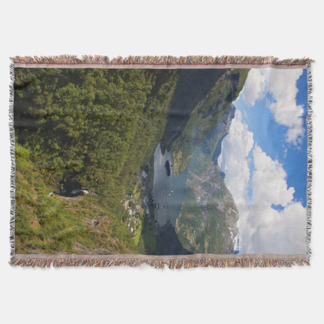 Manta paisaje de Geiranger Fjord, Noruega (Anverso)