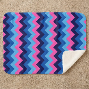 Manta pequeña Sherpa de chevrones azules y rosados