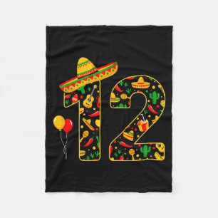 Manta Polar 12 cumpleaños sombrero mexicano maracas cinco de
