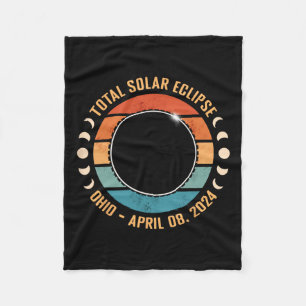 Manta Polar 2024 Total Eclipse solar Ruta de la Totalidad Homb