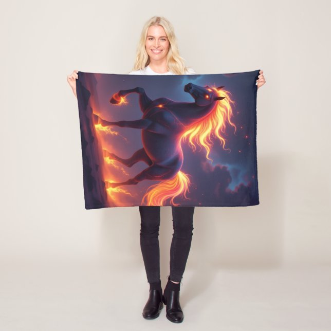 Manta Polar „2026 – Das Jahr des Feuerpferds“ (In situ)