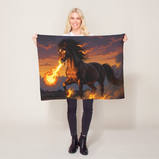 Manta Polar „2026 – Das Jahr des Feuerpferds“ (In situ)