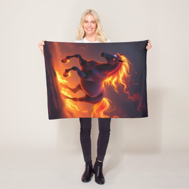 Manta Polar „2026 – Das Jahr des Feuerpferds“ (In situ)