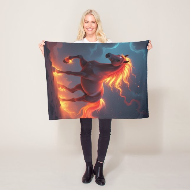 Manta Polar „2026 – Das Jahr des Feuerpferds“ (In situ)