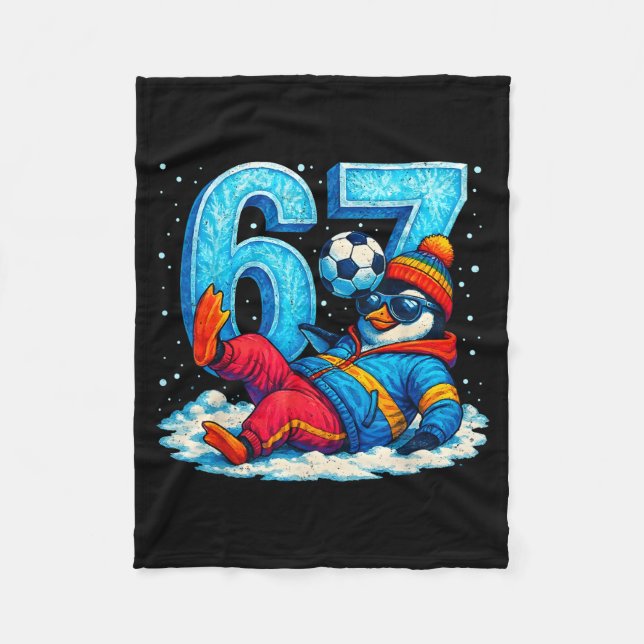 Manta Polar 67 Penguin Soccer Funny Winter Meme Gift  (Anverso)