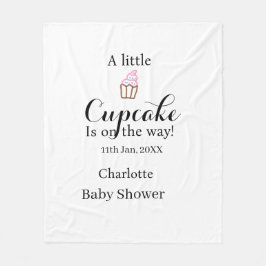 Manta Polar A little cupcake is on its way baby shower name da