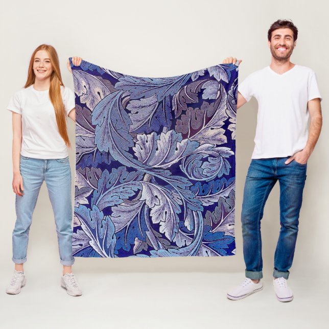 Manta Polar Acanthus Purple, William Morris (In situ)