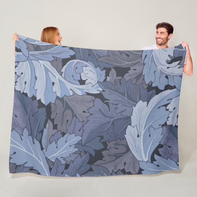 Manta Polar Acanthus, William Morris (In situ)