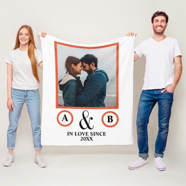 Manta Polar Amantes del el día de San Valentín pareja monogram (In situ)