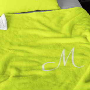Manta Polar amarillo chartreuse - monogramado