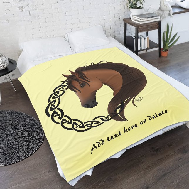 Manta Polar Amarillo del caballo marrón celta (Subido por el creador)
