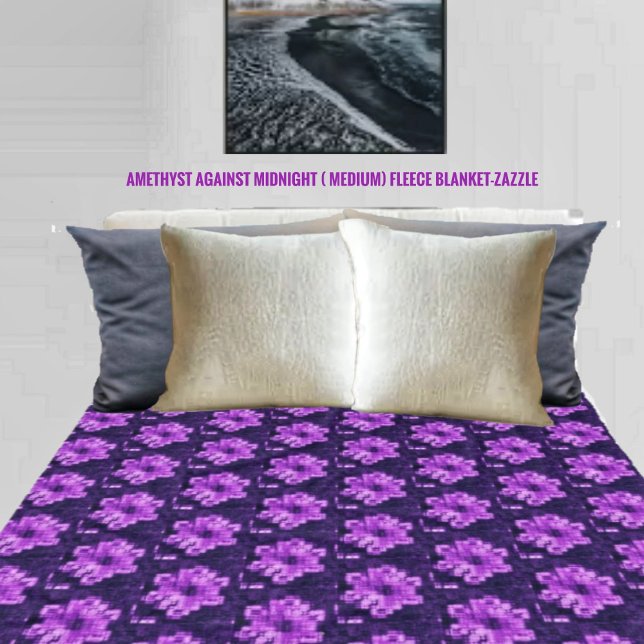 Manta Polar Amethyst Against Midnight (Subido por el creador)