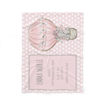 Anuncio de nacimiento de una niña elefante con glo