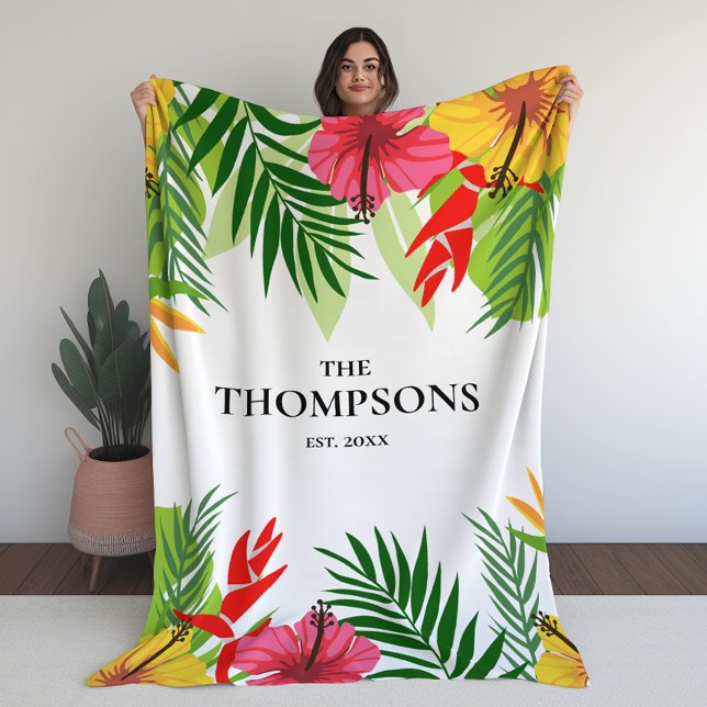 Manta Polar Apellido Personalizado de hojas y flores tropicale (Tropical Leaves and Flowers Custom Last Name Fleece Blanket)