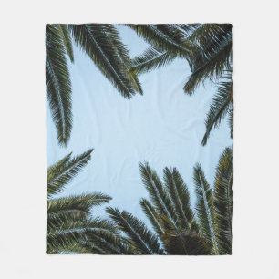 MANTA POLAR ÁRBOL DE PALMA VERDE BAJO CIELO BLANCO