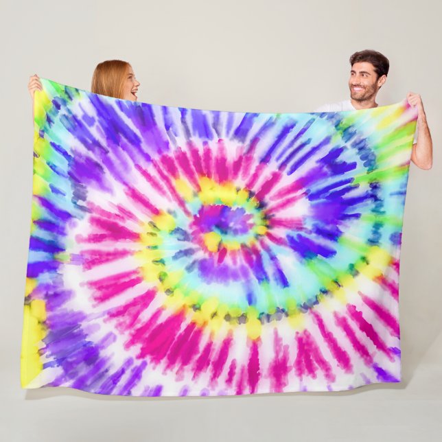 Manta Polar Artsy Neon Rainbow Tie Dye Watercolor Pattern (In situ)