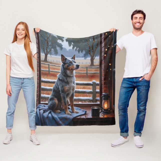 Manta Polar Australian Cattle With Christmas Lights Holiday (In situ)