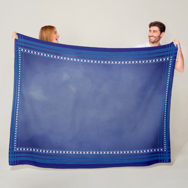 Manta Polar Azul inspirado en Escocia (In situ)
