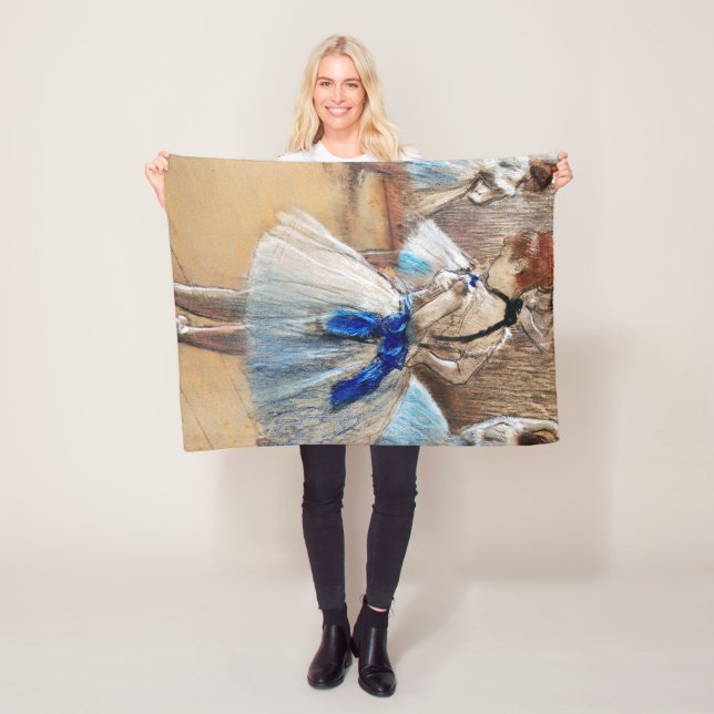 Manta Polar Bailarina de cinta azul, Edgar Degas (In situ)
