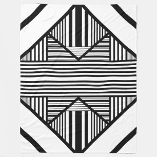 Manta Polar Bandas triangulares 2 en blanco y negro