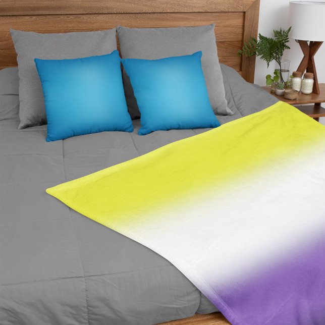 Manta Polar Bandera de Orgullo No Binario Gradiente – Bandera  (Subido por el creador)