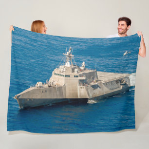 MANTA POLAR BARCO DE COMBATE LITTORAL - LCS-4