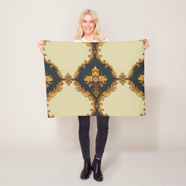 Manta Polar "Barockes Ornament-Muster in Gold und Schwarz" (In situ)