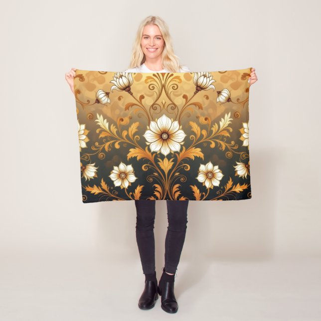 Manta Polar "Barockes Ornament-Muster in Gold und Schwarz"7 (In situ)