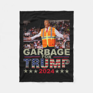 Manta Polar Basura para Trump 2024 Tees - Desi, partidario de