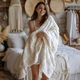 Manta Polar Beige & White Sparkling Quatrefoil Pattern