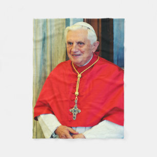 Manta Polar Benedicto del Papa alemán